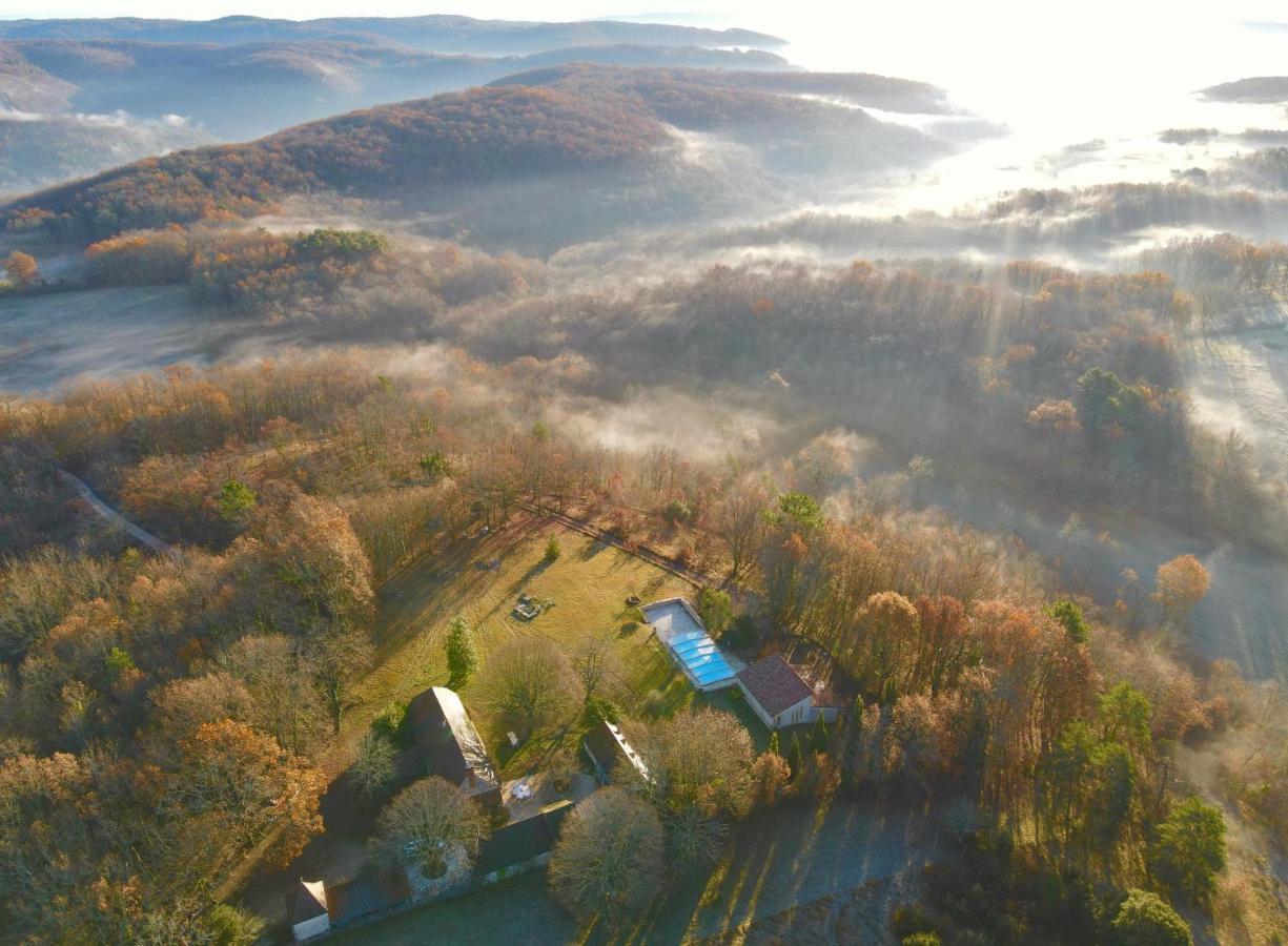 Gites Sibemol Simeyrols Exterior foto