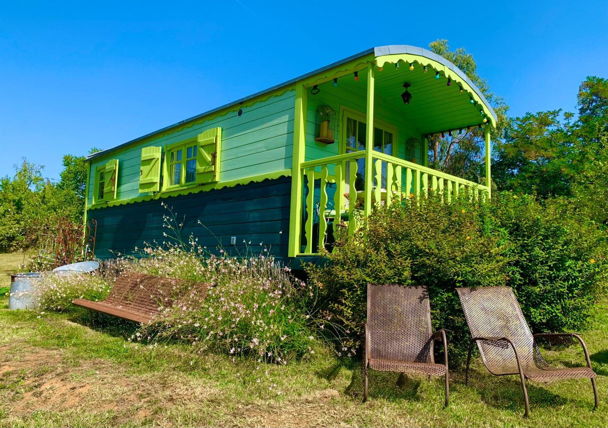 Gites Sibemol Simeyrols Exterior foto
